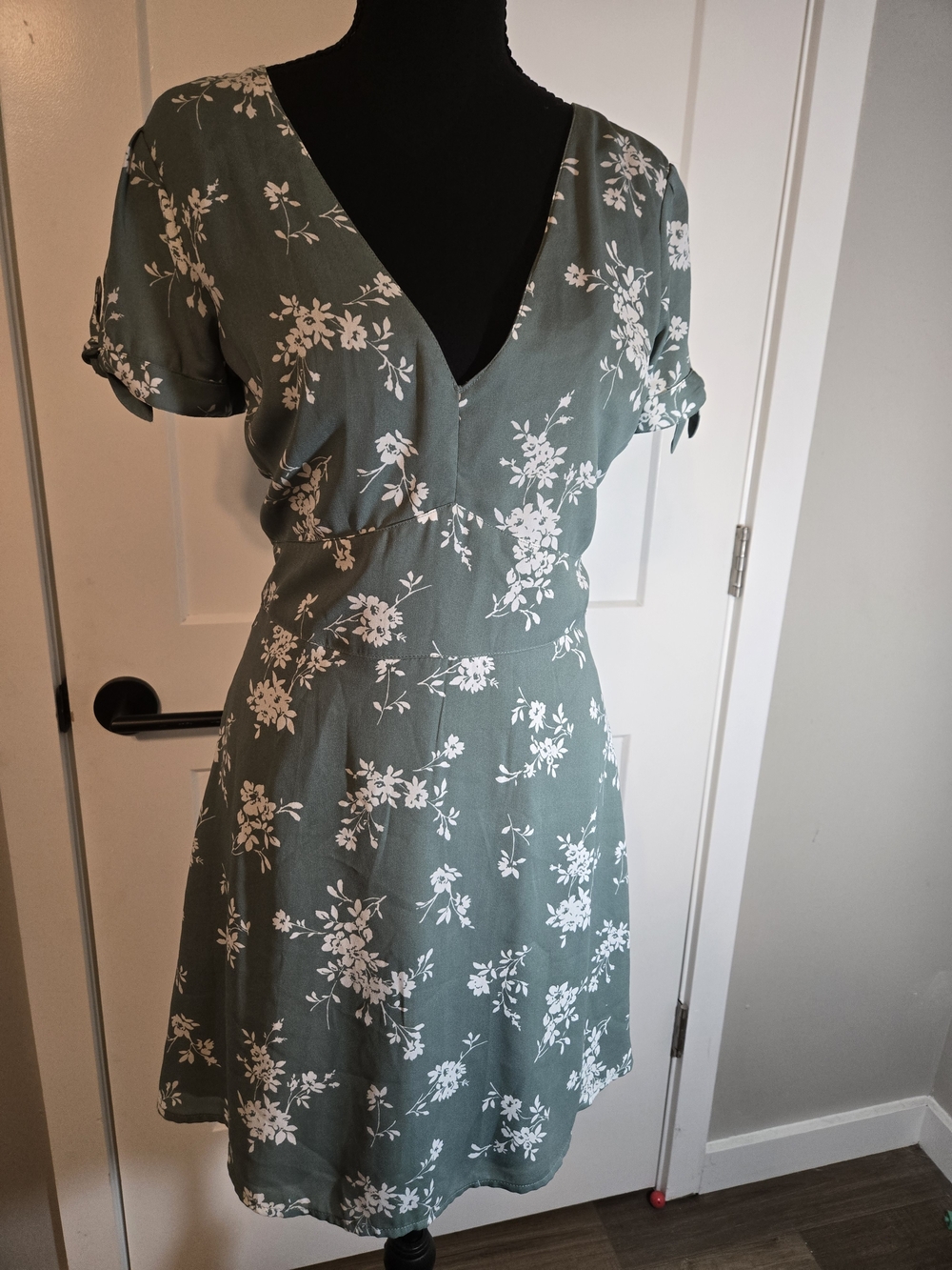 Abercrombie & Fitch Sage Green White Floral Smocked Back Mini Dress